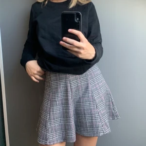 ✨Kjol✨ - Jättefin kjol❤️ Bra skick!