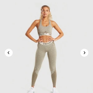 Gymshark flex leggins  - Grå/gröna gymshark träningstights i storlek M