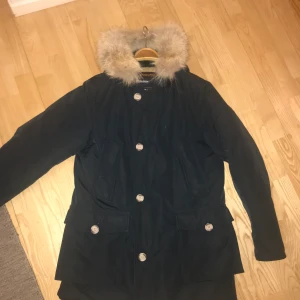Woolrich jacka - Sparsamt använd