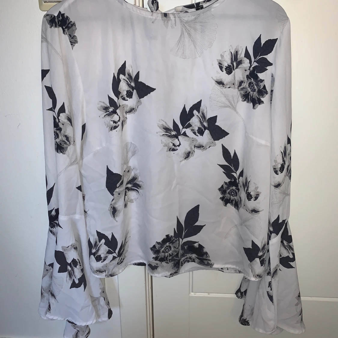 Blus från KappAhl storlek 40