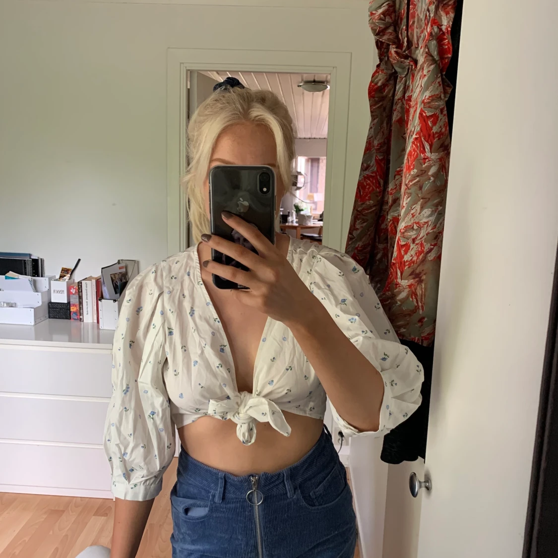 Somrig volangtopp från Monki