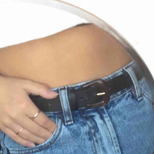  - Suuper snyggt bälte som tyvörr inte kommer till användning längre :( Postar gärna :)