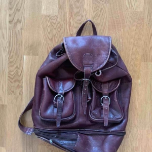 - Superfin vintage ryggsäck i läder!