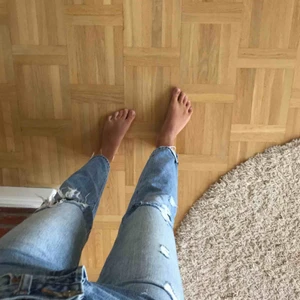  - Ett par fina vintage straight jeans, nästan helt oanvända