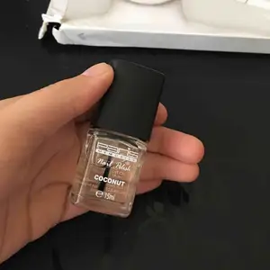 Clear nail polish 