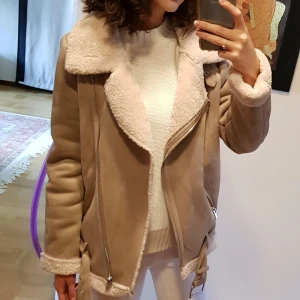  - Original pris car 999 kr. Mitt pris är 500 kr. I perfekt skick.  Används endast tre gånger. Helt nytt