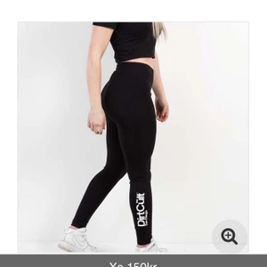 Tights  - I bra skick, nästan aldrig använda 