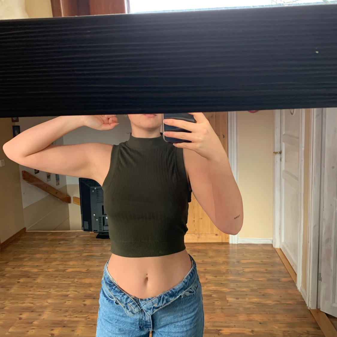 Grön topp - 50kr  - 90