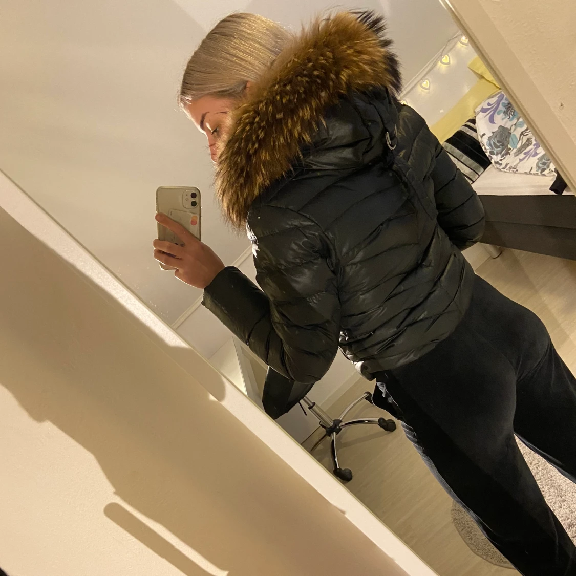 Chelsea jacka - 90