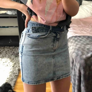  - kjol från primark!! Använd 2/3 gånger😊