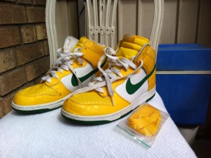  - Nike shoes - used
