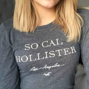  - Lite noppig men syns inte om man inte tänker på det❤️  Strl m men är mer som en s/xs Frakt tillkommer