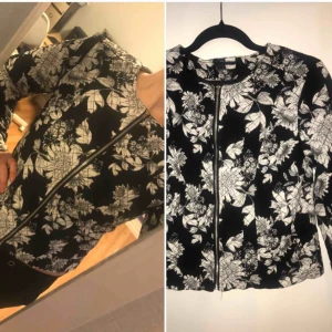  - Vår-jacka från 𝘏&𝘔.  Snyggt modellsydd, väldigt tunt fodrad.  Väldigt varsamt använd.  Kan mötas upp på hela Gotland (möjligtvis mot en mindre bensinslant) och fraktar till hela Sverige. 