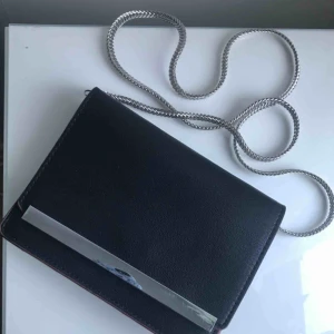  - Super snygg liten väska!