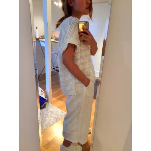  - Superfin topp i oversozed stil. Perfekt på sommaren