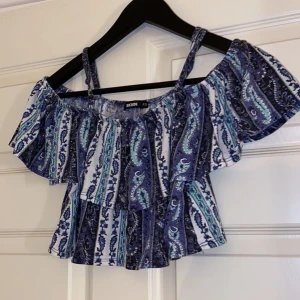 Fin topp - En jätte söt topp från bikbok.