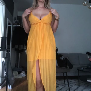 Sommarklänning! - Supersnygg sommarklänning!