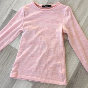 Tröja bikbok storlek XS - Mycket bra skick 