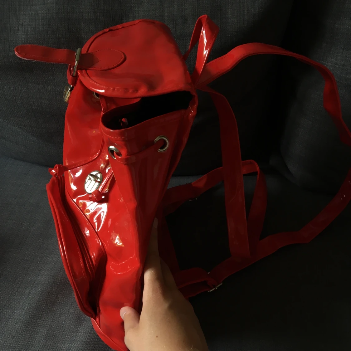 Röd ryggsäck latex - 90