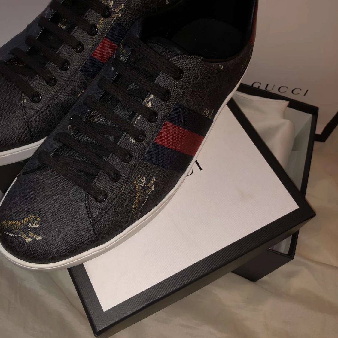 Äkta Gucci skor storlek 45 - 90