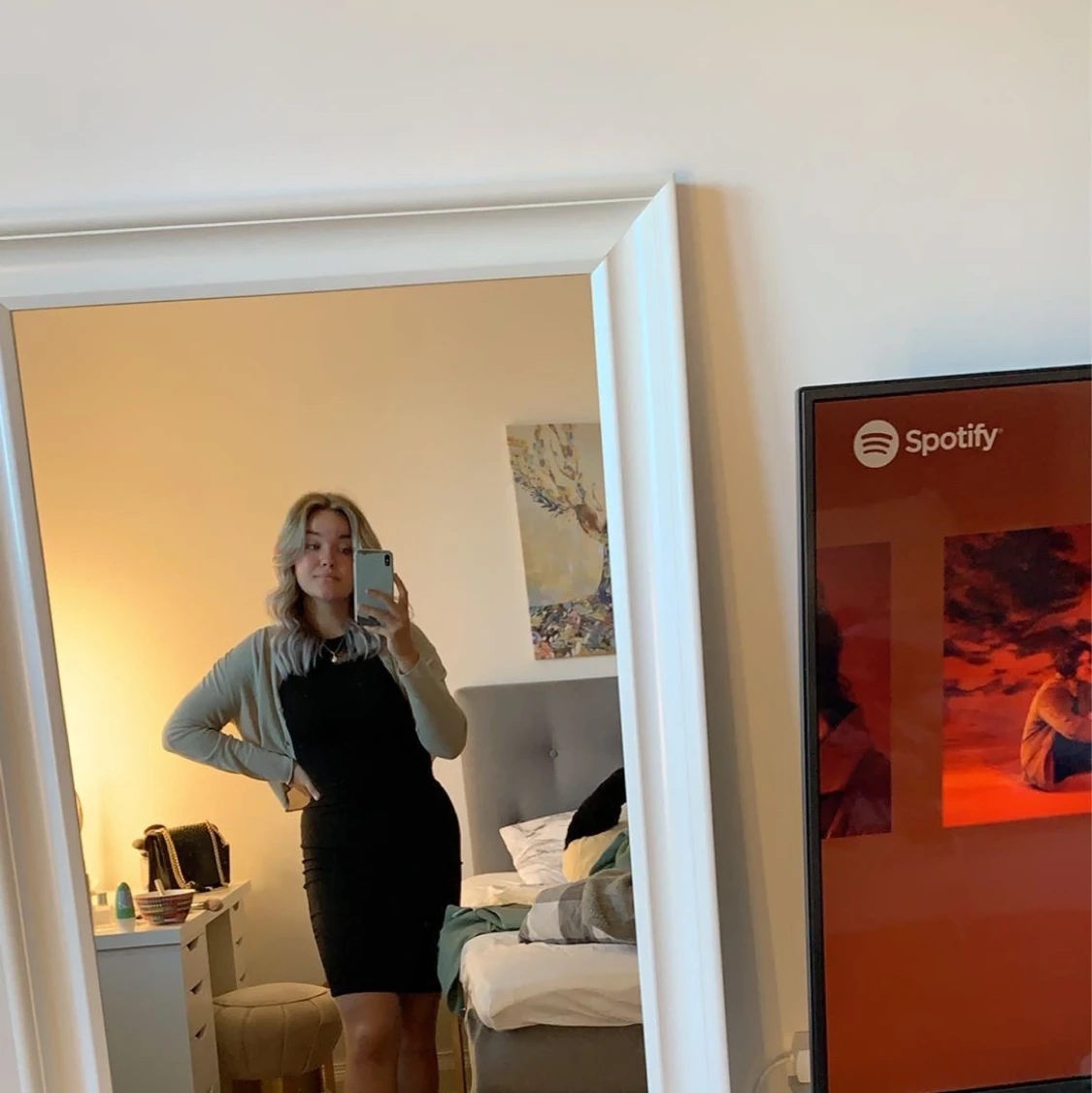 Ribbad klänning - 90