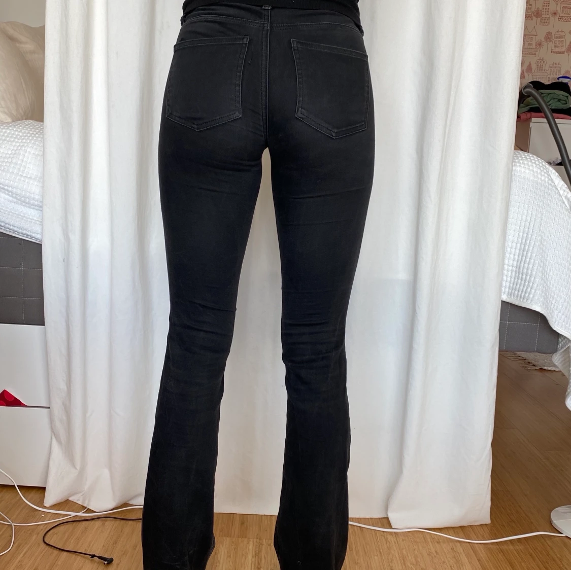 Utsvängda jeans - 91