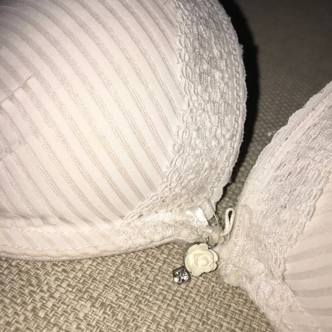 Vit spets bh 75A - 90