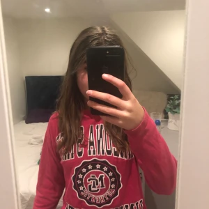 Långärmad tröja - Rosa långärmad knappt använd tröja