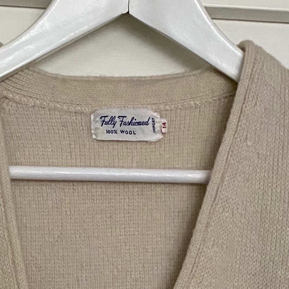 Stickad väst i bomull