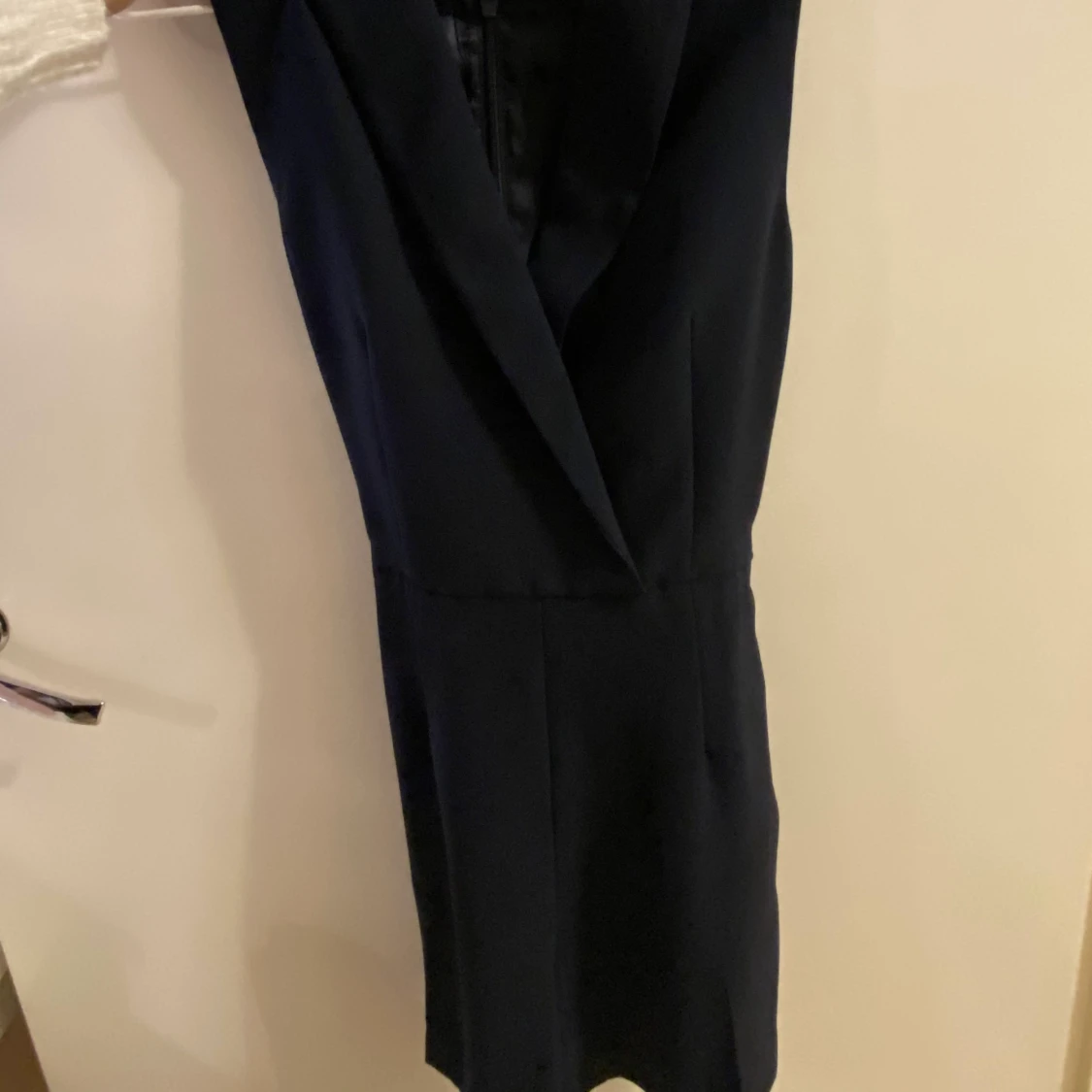 Marinblå jumpsuit - 90