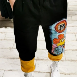 Byxor  - Helt nya byxor