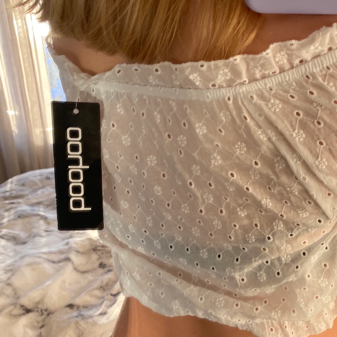 Vit broderad crop top - 91