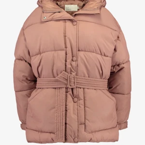 Nelly Dunjacka brun  - Slutsåld på Nelly. Använd fåtal gånger. Nypris 559 nu 250 (köparen står för frakten)🦭