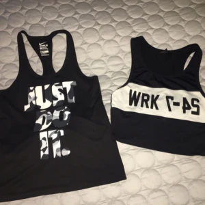  - Träningstoppar, 50:-/styck