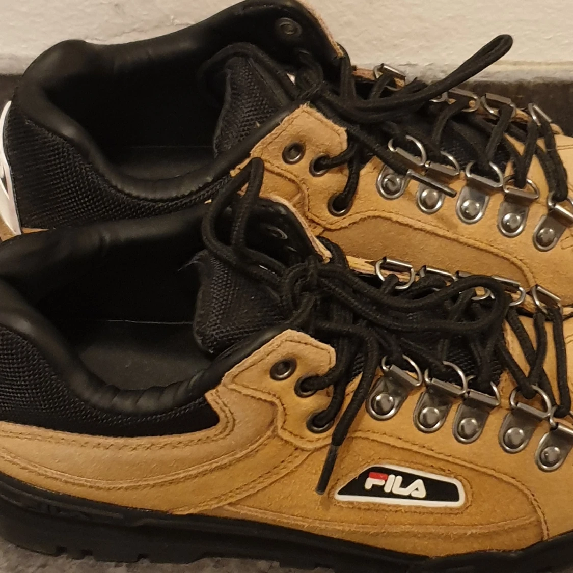 Fila Trailblazer Suede - 90