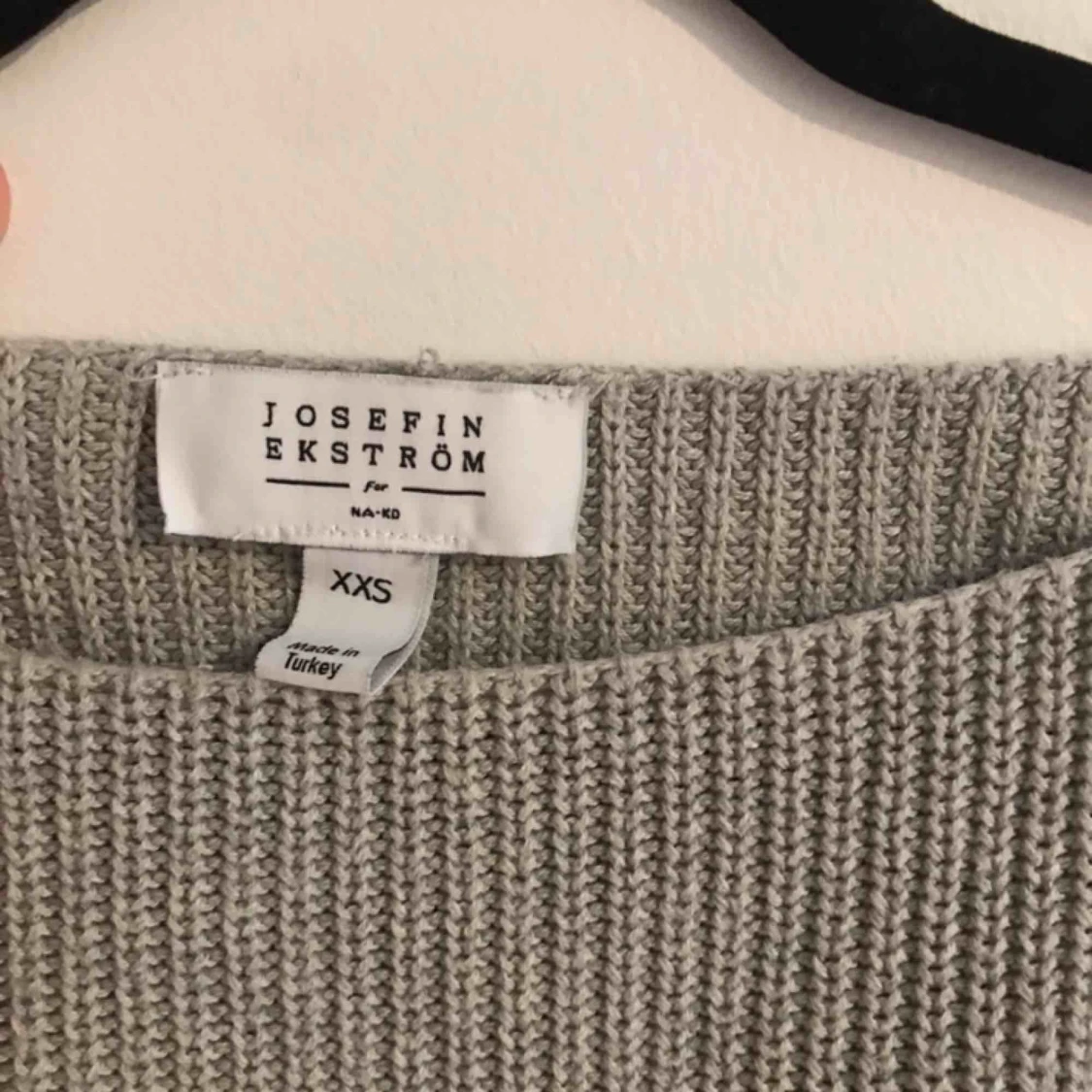 Grå stickad topp - 91