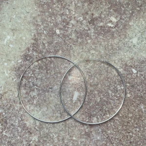 Örhängen äkta silver✨❤️ - Köpta på glitter (orginalpris 180kr). Äkta silver! Köparen står för frakten.🌟