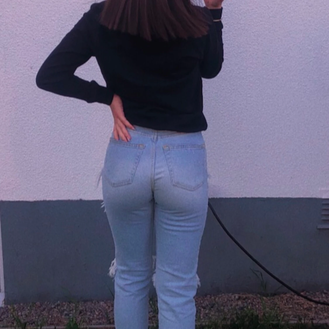 Ljusblåa håliga jeans - 91