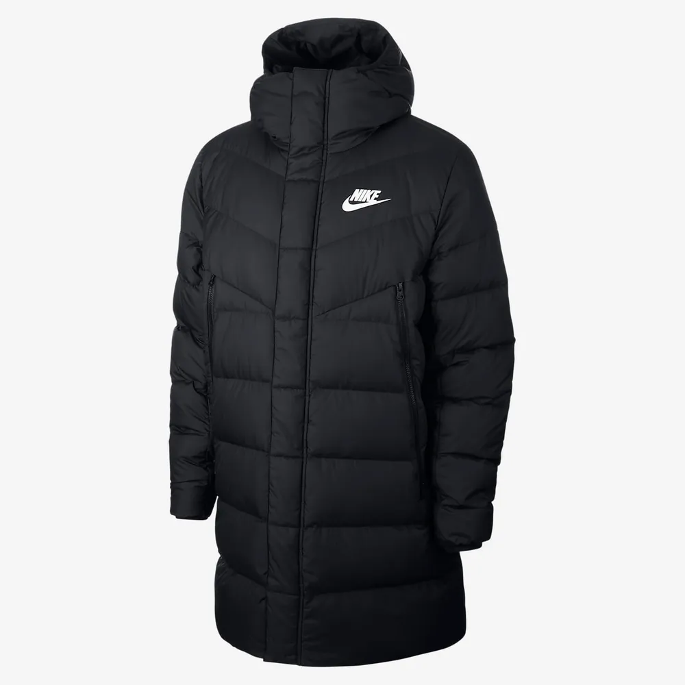 Säljer Nike Parka Knappt använd Storlek S. 1100kr ny Kan bytas mot en annan vinterjacka Sökes canada goose . Jackor.