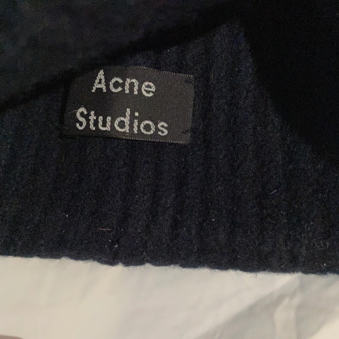 Acne mössa  - 91