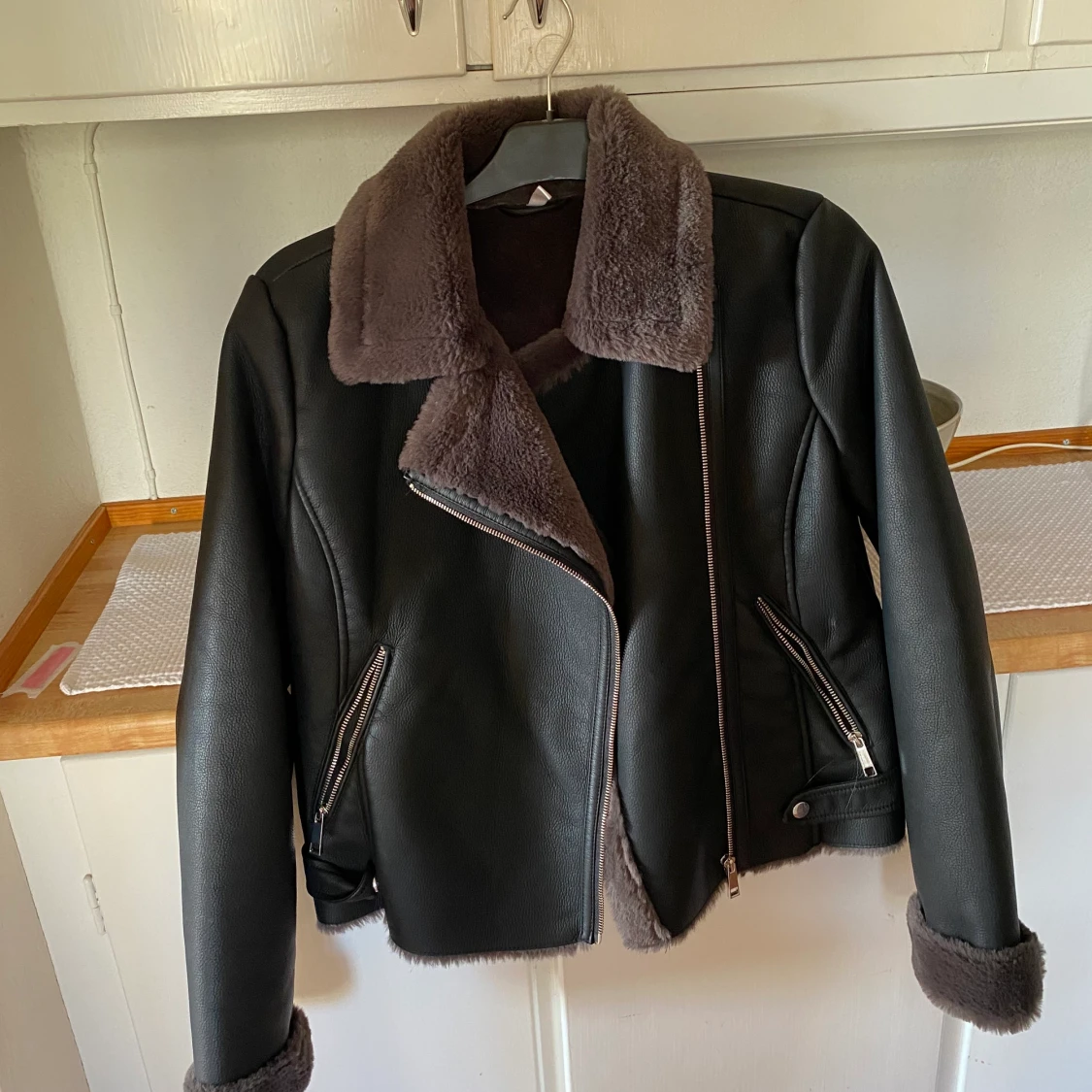 Jacka från Mango, storlek M