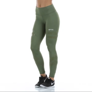  - Aimn träningstights/leggings drifit storlek 36/s. Bra passform som formar kroppen perfekt. Anpassbar till huden, bra material med hög midja. Endast använd 2 ggr! 

Nypris 700 kr!
Frakt kostnad tillkommer 39 kr. 