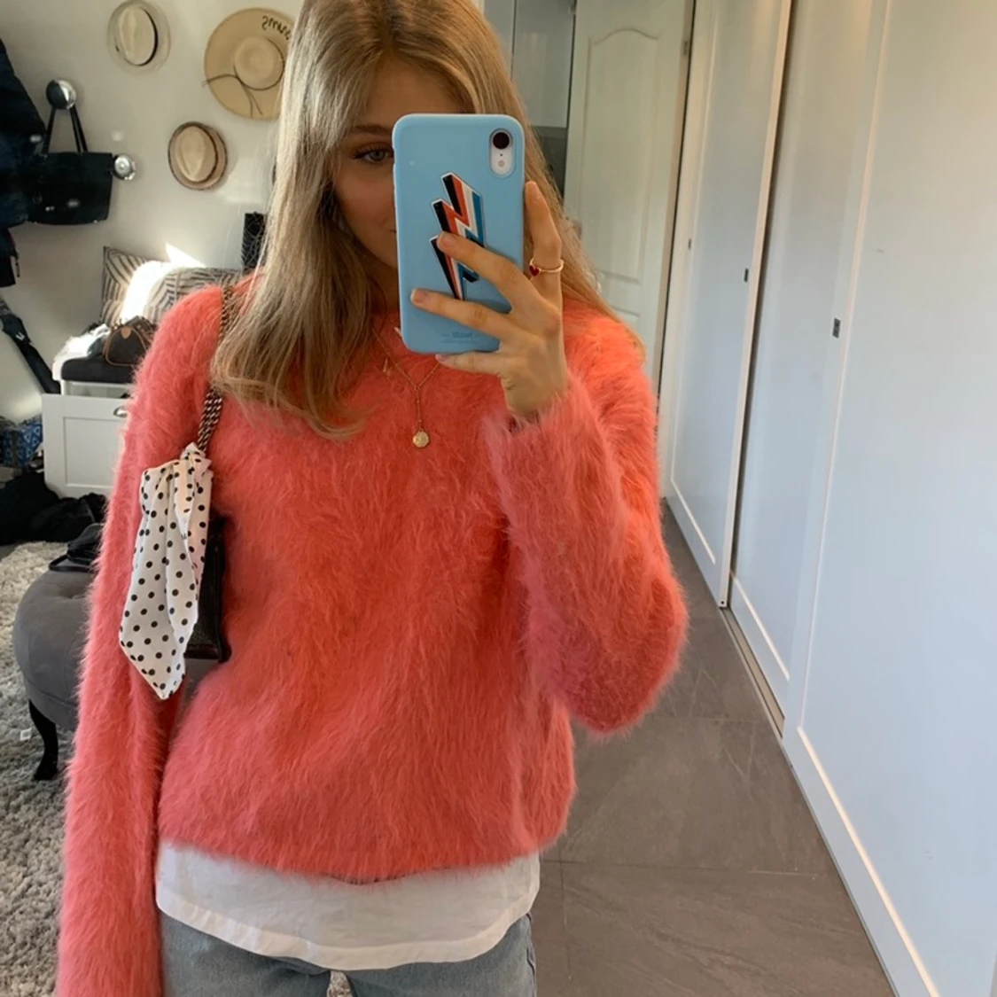 Fluffig tröja🌟🌟🌟