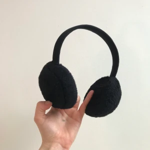 Earmuffs - Svarta öronmuffar för kalla öron ❄️ ⛄️