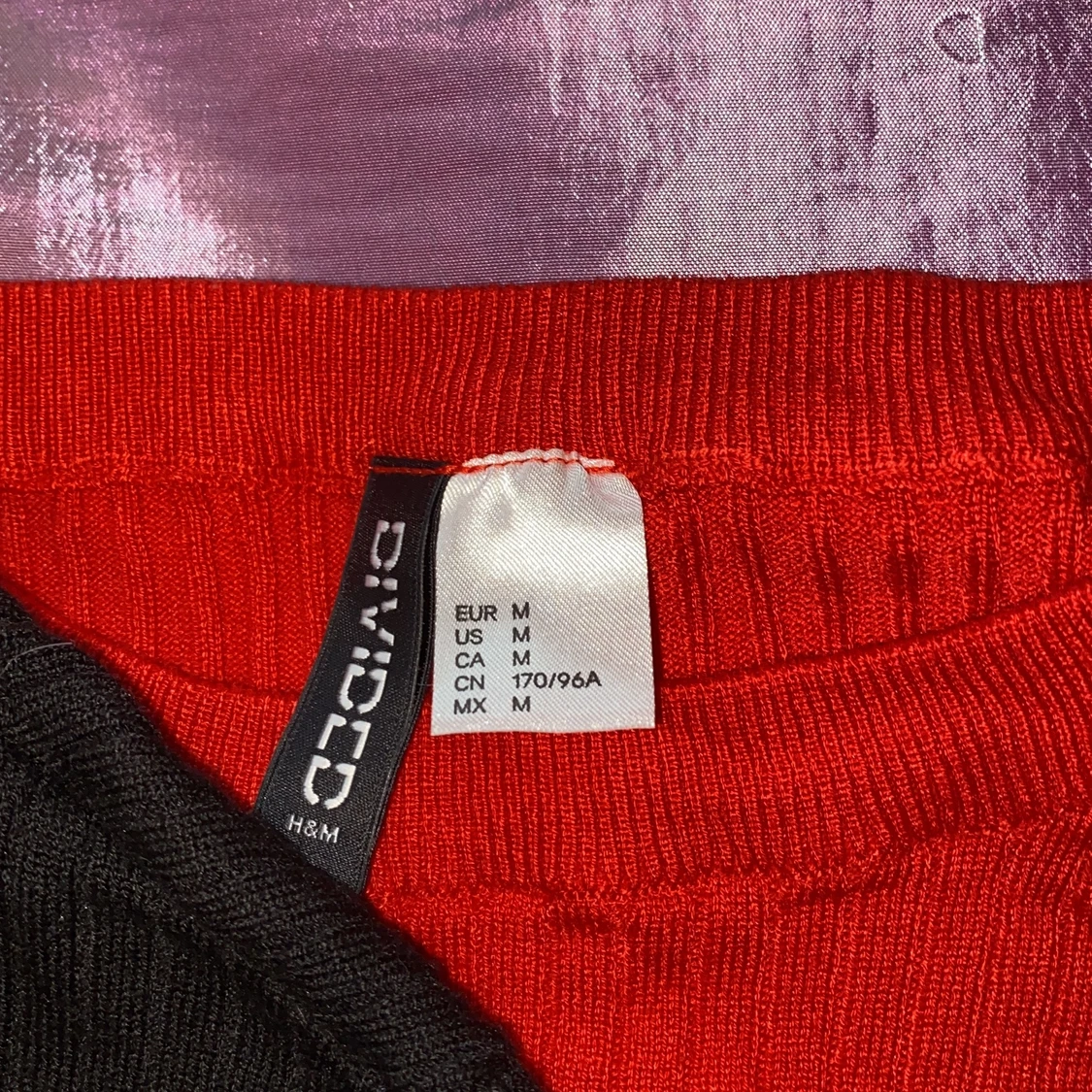 2 ribbade tröjor  - 90