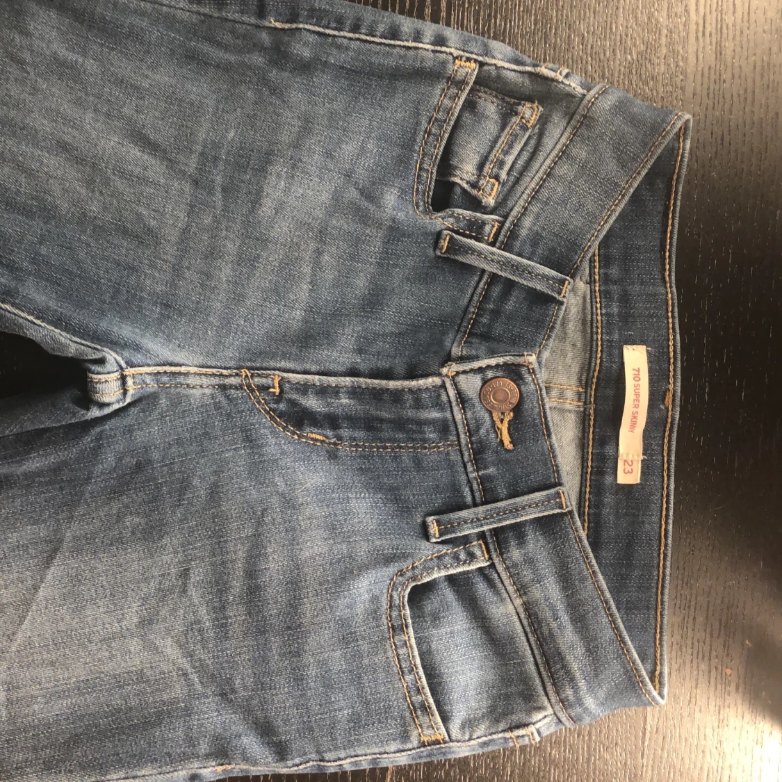 Levis jeans  - 90