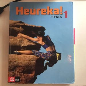 Heureka 1  - ISBN : 978-91-27-56727-6   I använt skick men felfria sidor :) Nypris cirka 450! Frakt tillkommer :) 