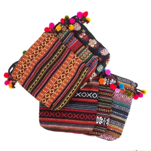  - tygg väska 85kr/st. (finns olika färger) frakt 35 kr