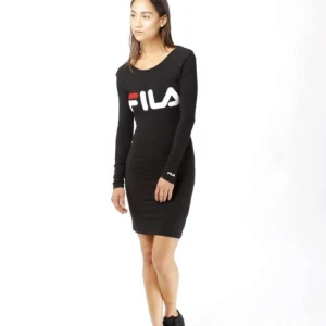  - Fila klänning med djup ringning i ryggen, storlek XS, använd en gång, nypris: 599kr mitt pris: 130kr, frakt tillkommer