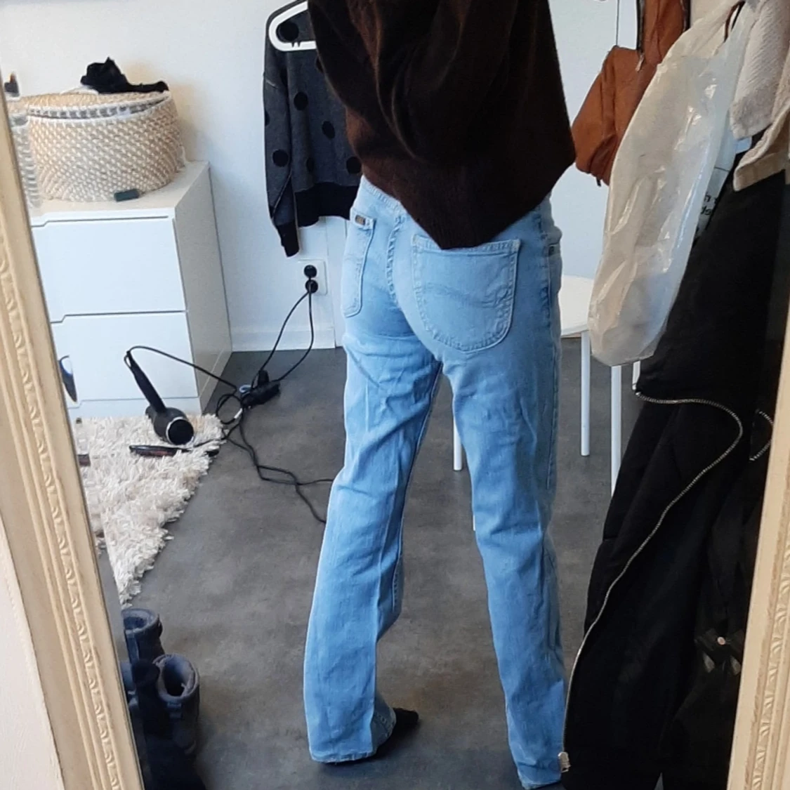 Lågmidjade jenas - 91